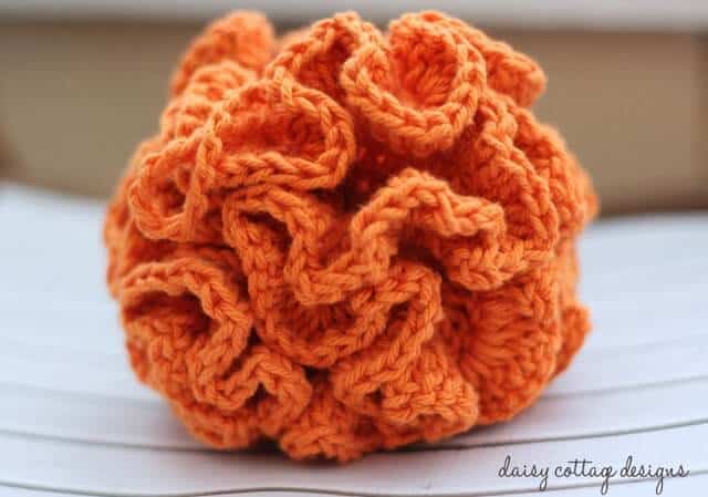 A closeup image of the Crochet Bath Pouf Pattern