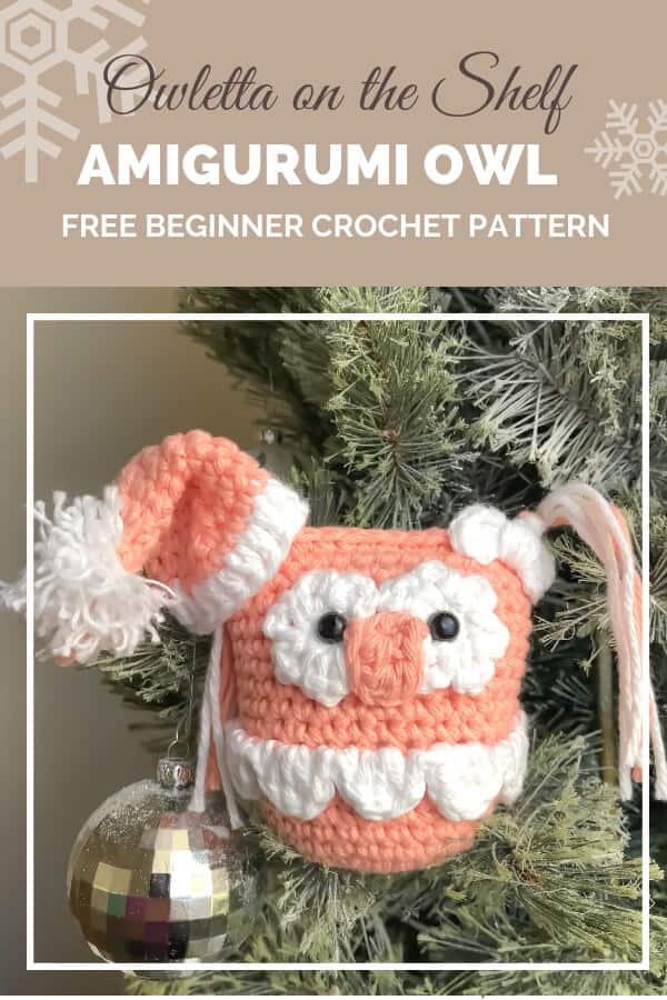 What a sweet addition to any Christmas tree! This amigurumi owl makes a great ornament or stuffed toy for the littles. #amigurumiowl #owlcrochetpattenr #christmasowlcrochetpattern #christmasowl #30daysofcozy